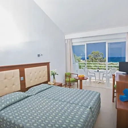 Hotel Adelais Bay Paralimni